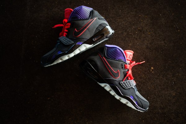 Nike Megatron Nike Air Trainer SC I Images Show Support For Calvin Johnson Transformers Exclusive  (9 of 9)